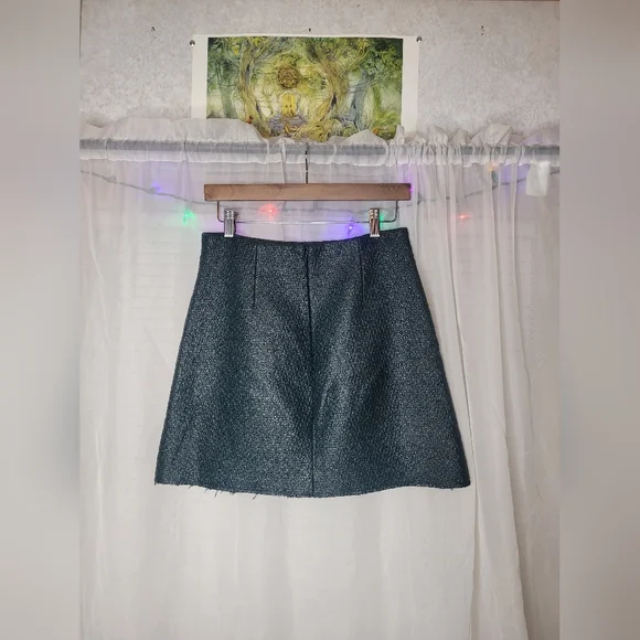 Pinko Skirt Womens size 6 Green Mini - Picture 3 of 10